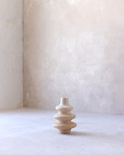 Load image into Gallery viewer, Sandy Footprints